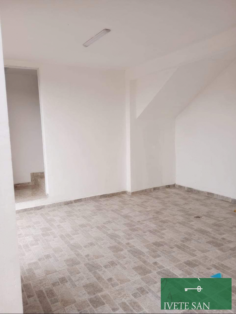Casa, 3 quartos, 178 m² - Foto 4
